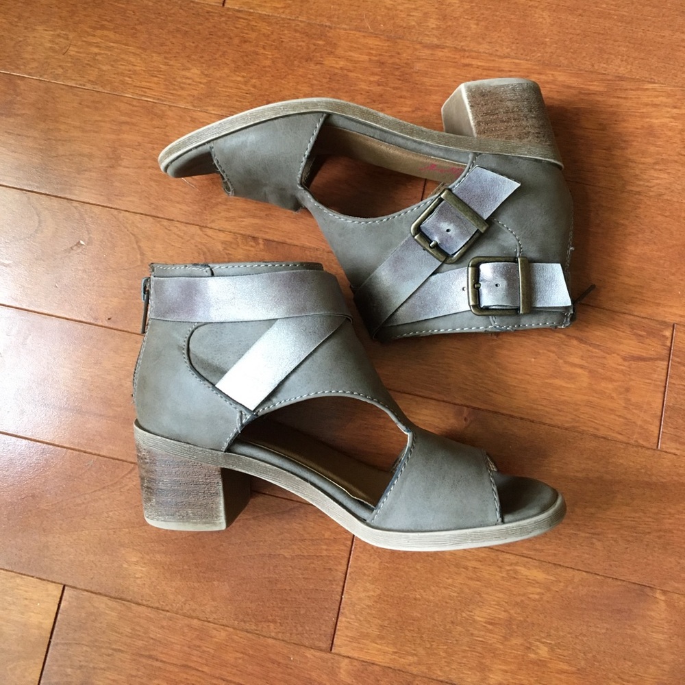 Frolic Chunky Booties